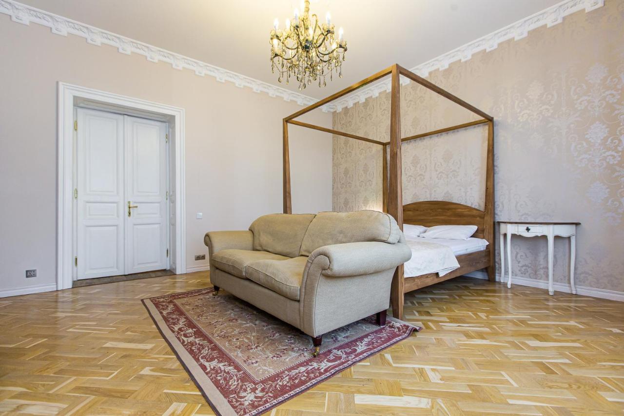 Австрійська Квартира В Центрі На Вулиці Михальчука 5 Lemberg Exterior foto