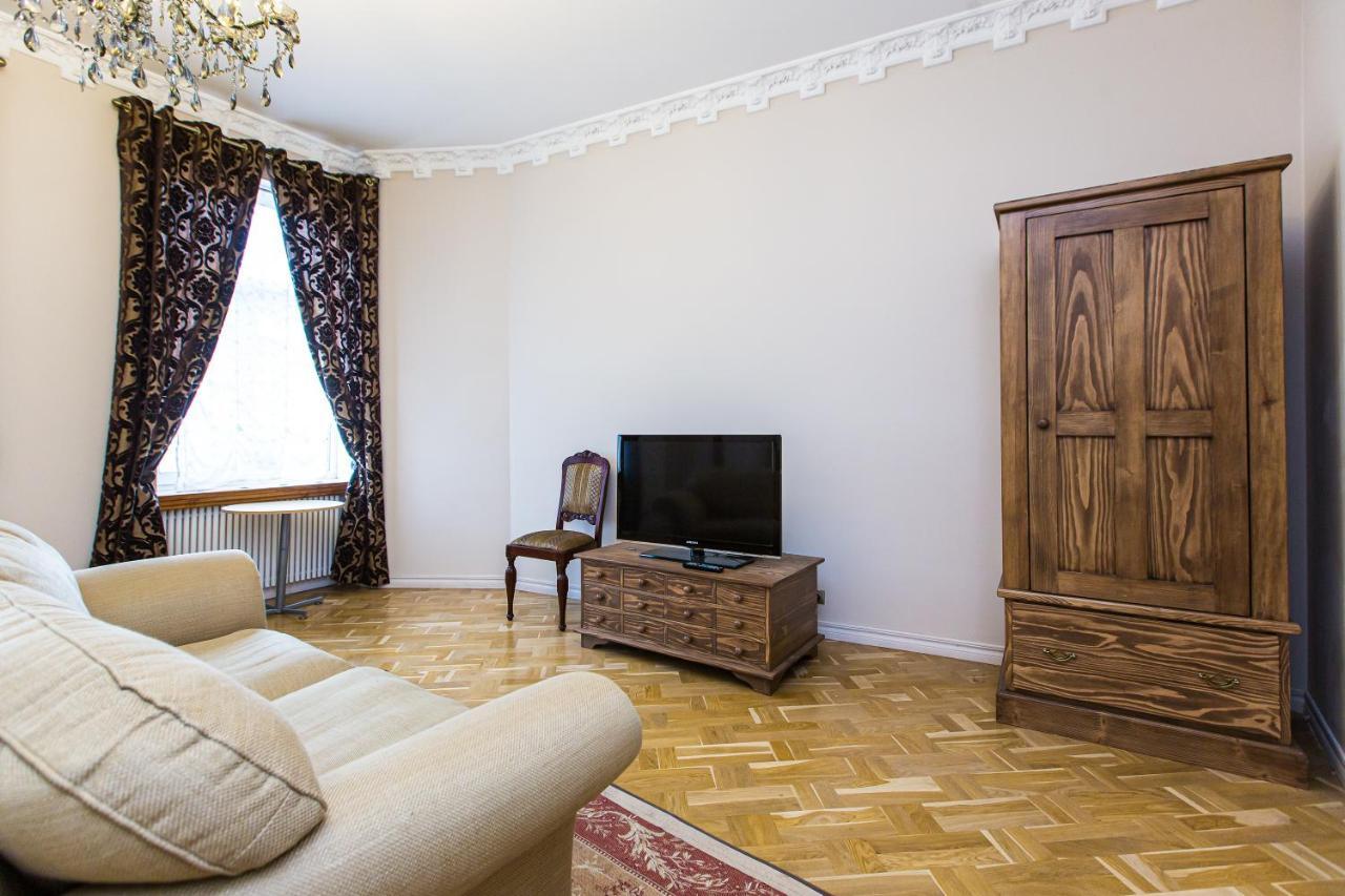 Австрійська Квартира В Центрі На Вулиці Михальчука 5 Lemberg Exterior foto