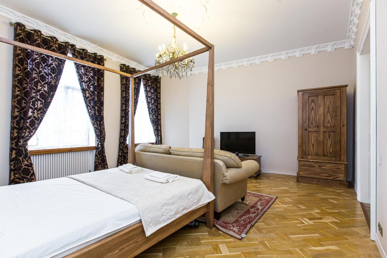 Австрійська Квартира В Центрі На Вулиці Михальчука 5 Lemberg Exterior foto